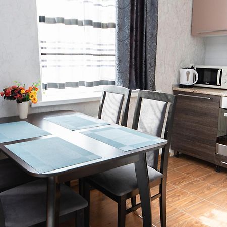 Comfortable Apartment In The Golden Square. 阿拉木图 外观 照片